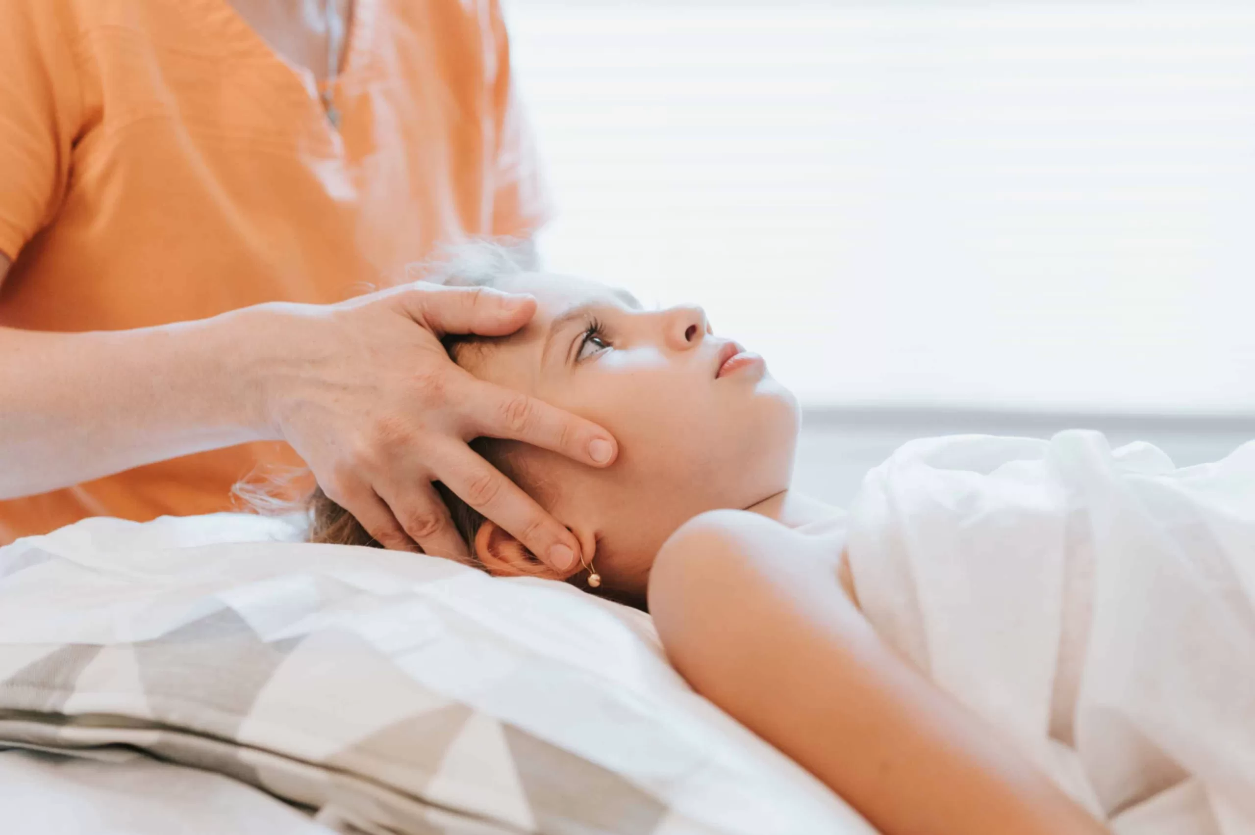 Meningitis-early-symptoms-and-prevention-tips