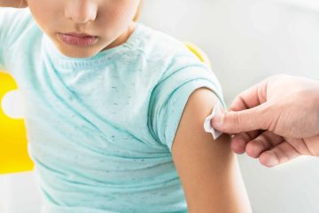 how can you prevent the spread of meningitis